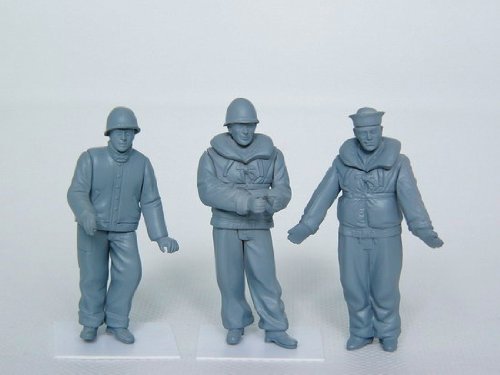 Trumpeter WWII US Navy LCM Crew Figure Set, Scale 1/35, 3-Pack