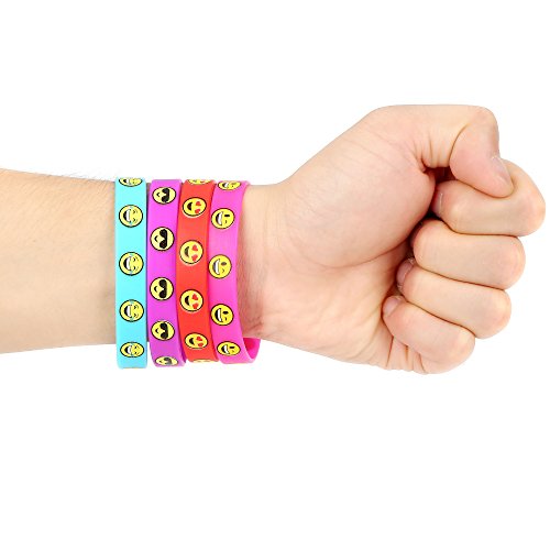 Fun CentralFun Central 36 Pack Assorted Emoticon Silicone Bracelets