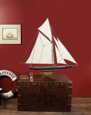 Authentic Models America's Cup Columbia 1901 Yacht, Small