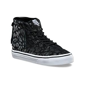 41oq3 g%2Bz5L. SS300