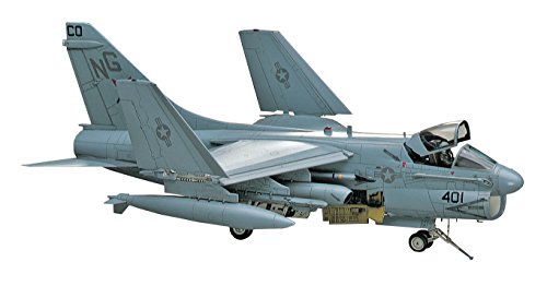 A7-D/E Corsair II USAF/Navy Attacker Aircraft 1/48 Hasegawa