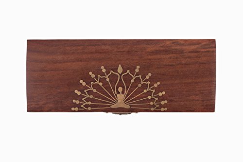 Acupressure Kit in a rosewood Wooden box with beautiful design inlaid in brass on it. The kit has 3 acupressure tools. 1. Probe Acupressure Brass Diagnostic Roller 2. Brass probe 3. Jimmy Ring