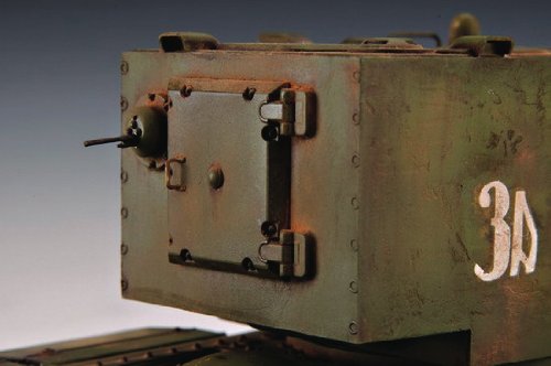 Trumpeter 1/35 Soviet KV2 Tank