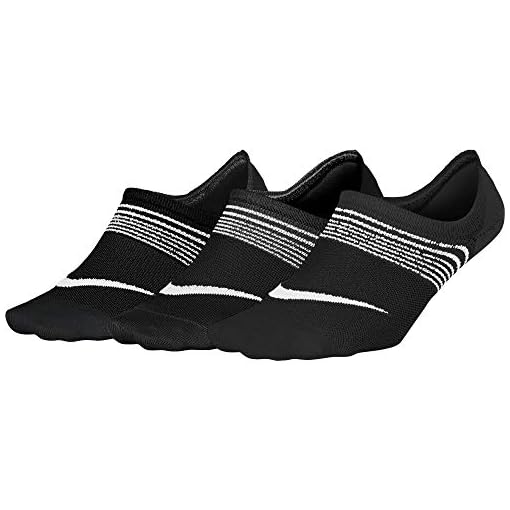 nike women's everyday plus lightweight footies