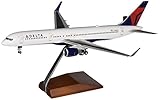 Gemini200Delta B757-200W 1:200 Scale Vehicle