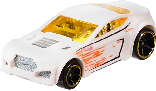 hot wheels color shifters sharkport showdown
