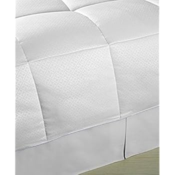 Amazon Com Tommy Hilfiger Classic Down Alternative Comforter