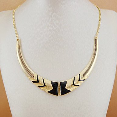 Foldable Golden Plated Crescent shaped Alloy Necklace Black