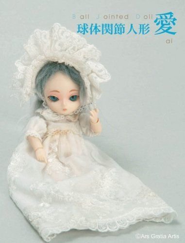 BooTool(TM) Jun Planning Ai Ball Jointed Doll Snowflake Q-700