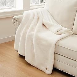 UGG 16796 Euphoria Plush Faux Fur Reversible Throw