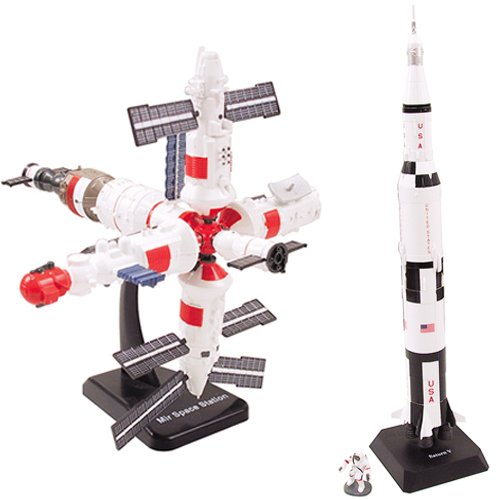 InAir E-Z Build Space Set (2pc) - Space Station & Saturn V Rocket