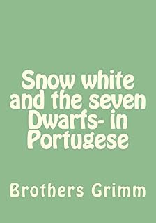 Livro Snow white and the seven Dwarfs- in Portugese (English Edition)