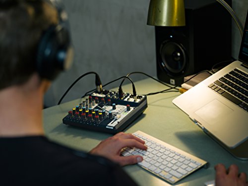 Soundcraft Notepad-8FX Small-format Analog Mixing Console with USB I/O and Lexicon Effects