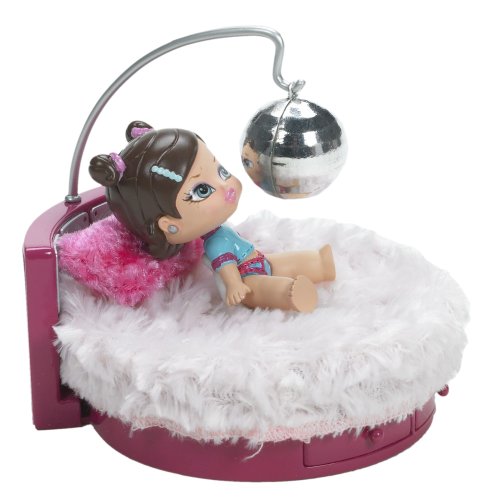 Bratz Itsy Bitsy Dana Spin N' Sleep Doll