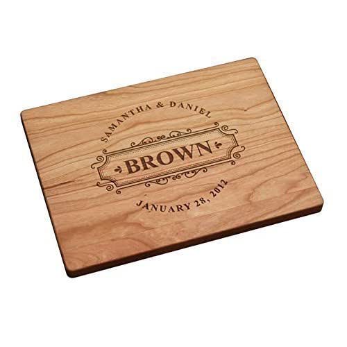 Personalized Cutting Board Circle with Large Last Name