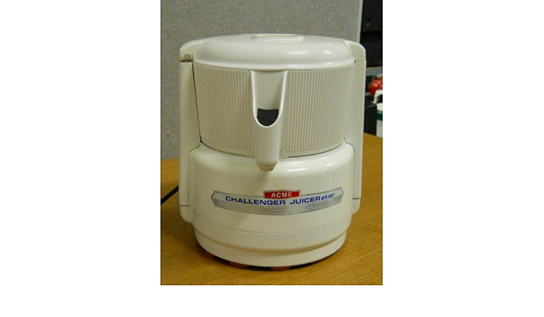Amazon.com: ACME Challenger Juicerator 7001 Exprimidor centrífugo blanco :  Todo lo demás