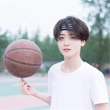 Amazon Com 2018 Men With Short Hair Fluffy Carved Lifelike