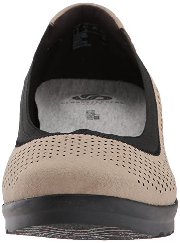 clarks women's caddell trail platform