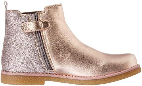 clarks girls chelsea boots