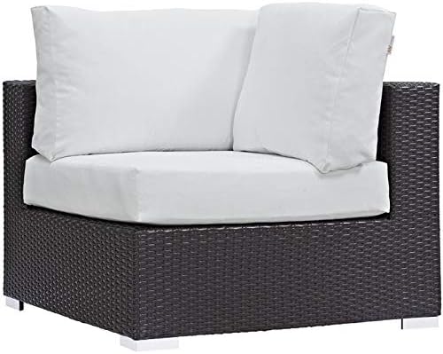 Amazon Com Hawthorne Collections Patio Corner Chair In Espresso And White Garden Outdoor