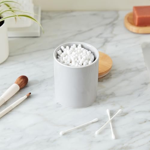 AMAZON BASICS DOUBLE-TIPPED COTTON SWABS FOR PERSONAL HYGIENE AND BABY CARE, COTTON, VERSATILE, BABY SAFE, 500 COUNT