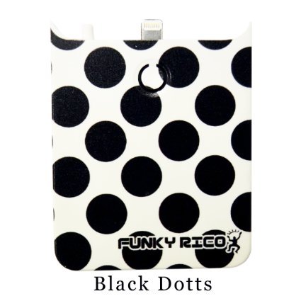 On The Go Charger for iPhone 5/5s/5c â€“ Retail Packaging - Black Dots