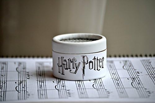 Hand cranked white Harry Potter music box. Music: Wondrous world. Perfect gift for movie fans.