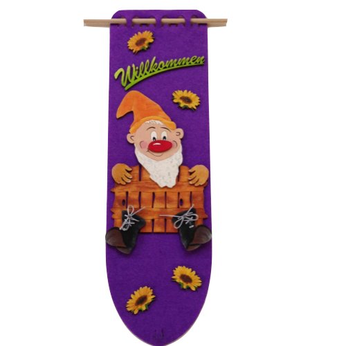 'Petra's Craft News Garden Gnome Welcome Door Curtain with a TSF30ZW43 Craft Kit