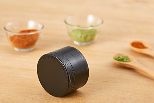 LIHAO Grinder Garrantie à Vie, 2”(5cm) Grinder en Zinc Alliage en 4 pièces - Noir - Cuisine A Vivre LIHAO Grinder Garrantie à Vie, 2”(5cm) Grinder en Zinc Alliage en 4 pièces - Noir