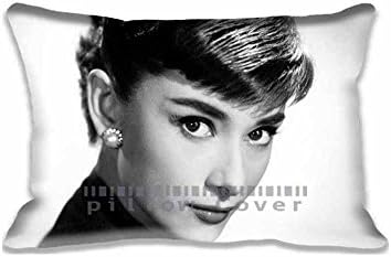 Prited Pattern Audrey Hepburn Sexy Classic Celebrity Zipper Pillowcase for Travel Pillow , Comforter Cool Cushion Cover Fantasy Throw Pillow Case