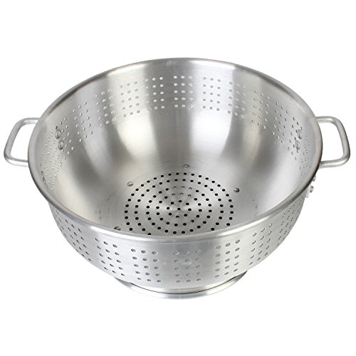 Excellante Aluminum Colander with Handle, Heavy Duty,12 Quart, 1.8 mm - Thumbnail 3