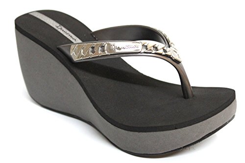 ipanema lipstick wedge