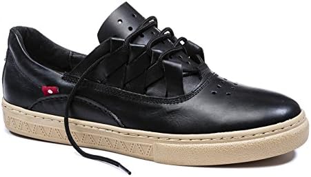 Oliberte Mens Dakugo