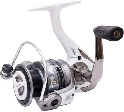 Amazon Com Quantum Fishing Trax20 8 Bearing Spinning Reel By Quantum Fishing Sports Outdoors