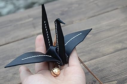 Yebao Origami Creativo Di Accessori Per Auto Doni Al Sicuro I Vestiti Fatti A Mano Linea Bianca E Nera Amazon It Casa E Cucina