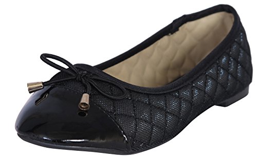 'Eddie Marc Girls Quilted Ballet Flats with Bow, Black, Size 4'