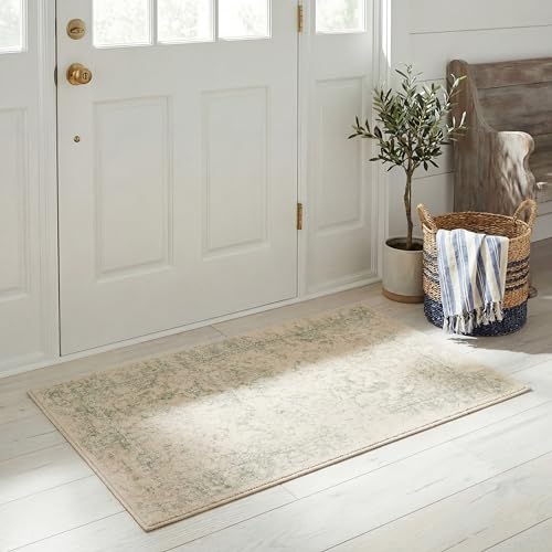 SAFAVIEH Distressed Rug for Living Room, Dining Room, Bedroom - Adirondack Collection, Short Pile, in Ivory and Sage, 122 X 169 cm
