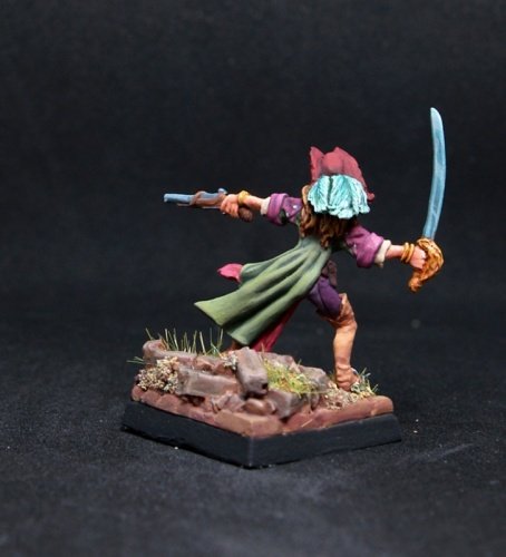 Dark Heaven Legends Elizabeth Pirate Captain Miniature Reaper