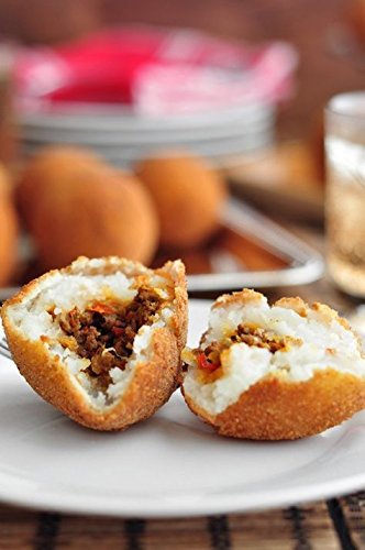 TITAN Potato Puffs with Meat Flavor (RELLENOS DE PAPA) 6 units per pack - 26.4 oz/1.7 lbs