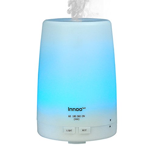 Innoo Tech Humidificador Ultasónico 300ml Aromaterapia Difusor Aceites Esenciales Difusor de Aroma Para 20 Metros Cuadrados Hogar en Invierno Luz LED con 7 Colores Elegibles Vapor Frío Humedecer y Purificar el Aire en Dormitorios, Cuartos de Niños, Baño Salas de Yoga, Oficinas, Hoteles, etc.