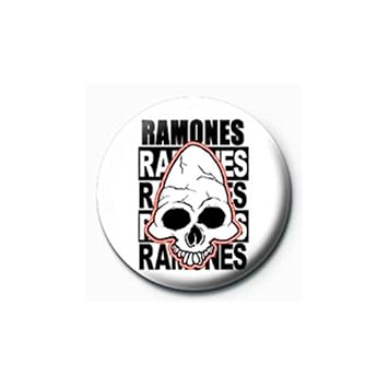 Ramones Badges Skull In 2 5 Cm Amazon Com Music
