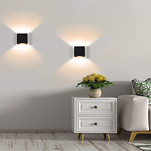 CHEVVY 2 x 7W LED Wall Light Modern Indoor Warm White Light 3000K Square Black for Bedroom, Living Room, Colonnade, Garden