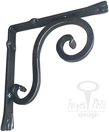 Shelf bracket in wrought iron hand hammered. (CL-S-1)