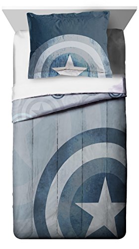 Marvel Captain America Lifestyle Shield Reversible Comforter & Sham, Full/Queen