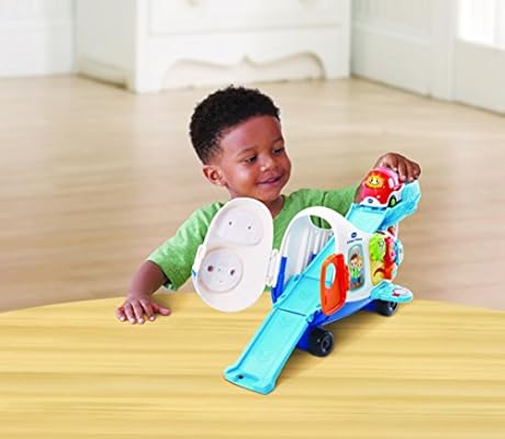 toot toot cargo plane