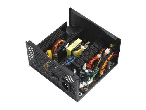 SilverStone-Technology-Form-Factor-PLUS-BRONZE-Power-Supply-with-12V-single-rail-8
