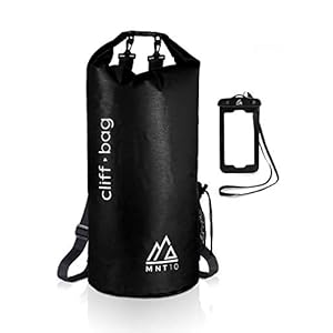 Schnorchelmasken 41tGn0dBkVL. SS300 🏔 𝗠𝗡𝗧𝟭𝟬 - 𝗘𝗫𝗣𝗟𝗢𝗥𝗘 𝗧𝗛𝗘 𝗨𝗡𝗞𝗡𝗢𝗪𝗡 Die Freiheit ruft! Wir bei MNT10 wollen, dass Du als allerstes deine Kopf frei hast. Deswegen haben wir für jeden Deiner Pläne das passende Produkt, und klar: hohe Qualität, fairer Preis!
🙏 𝗘𝗡𝗗𝗟𝗜𝗖𝗛 𝗪𝗔𝗦𝗦𝗘𝗥𝗗𝗜𝗖𝗛𝗧 Der MNT10 Dry-Bag besteht aus reißfestem Nylon-Gewebe und lässt Dich nicht im Stich, egal ob beim Wassersport, Segeln oder als Kajak Tasche! Verstaue Deine Wertsachen sicher. Wichtig an dieser Stelle: der Dry-Bag darf nicht lange unter Wasser getaucht werden!
✅ 𝗦𝗘𝗜𝗧𝗘𝗡𝗧𝗔𝗦𝗖𝗛𝗘 & 𝗜𝗡𝗡𝗢𝗩𝗔𝗧𝗜𝗩𝗘𝗦 𝗧𝗥𝗔𝗚𝗘𝗦𝗬𝗦𝗧𝗘𝗠 In der kleinen Seitentasche kannst Du deine wichtigsten Sachen verstauen und jederzeit mühelos auf sie zugreifen. Dank der belastbaren Gurte kannst Du deine Dry Bag bequem wie einen Rucksack transportieren!