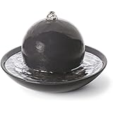 Zimmerbrunnen mit pflanzen