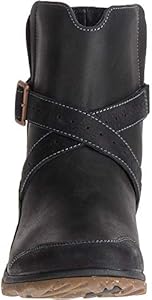 chaco skye boot