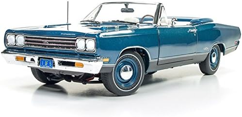 Diecast Metal 1969 Plymouth GTX Convertible 1:18th Scale Replica Vehicle